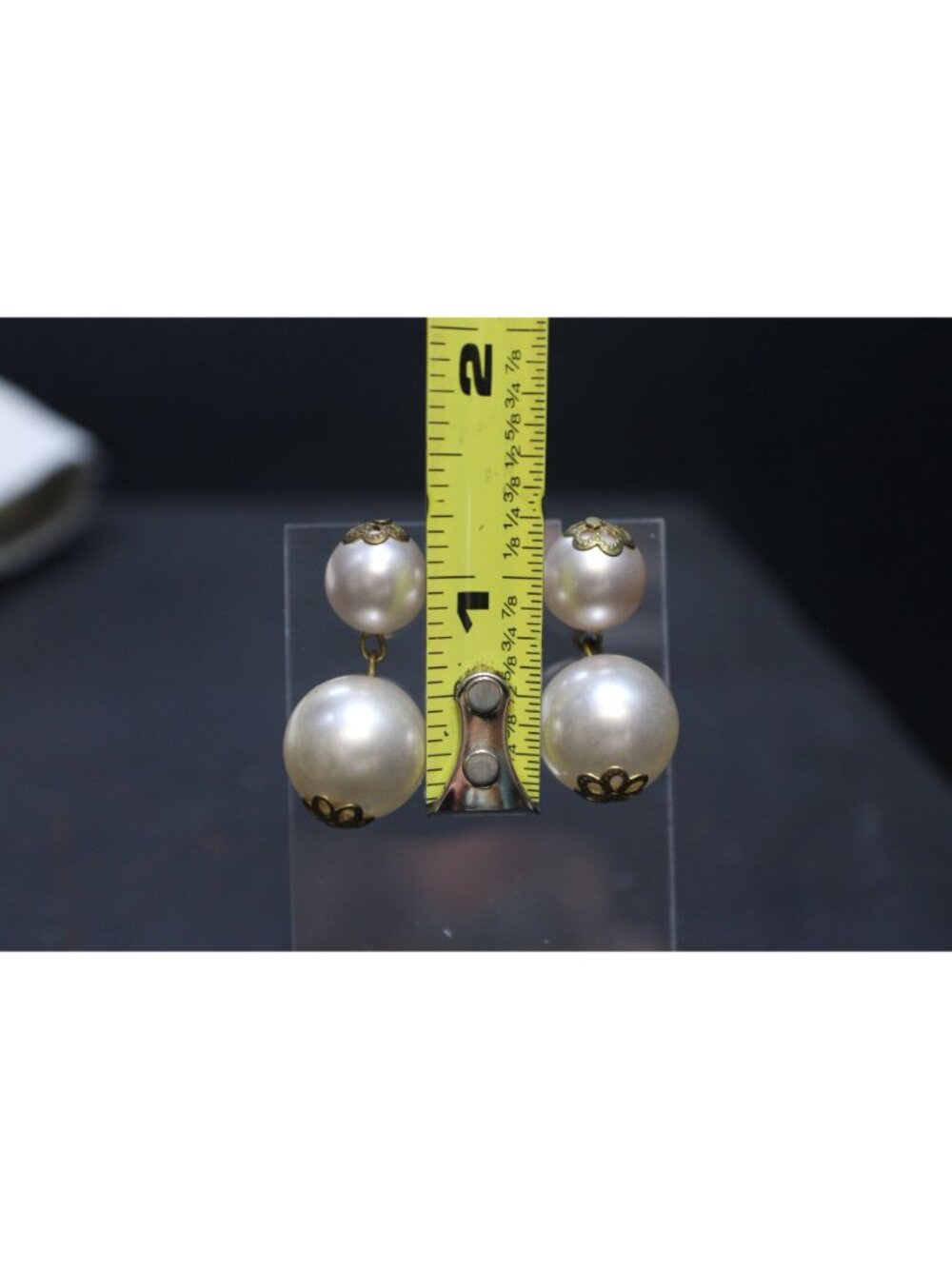 Double Faux Pearl Drop Earrings and Gold Floral Accents Pierce 2 Size Pearls Vtg - Picture 8 of 9